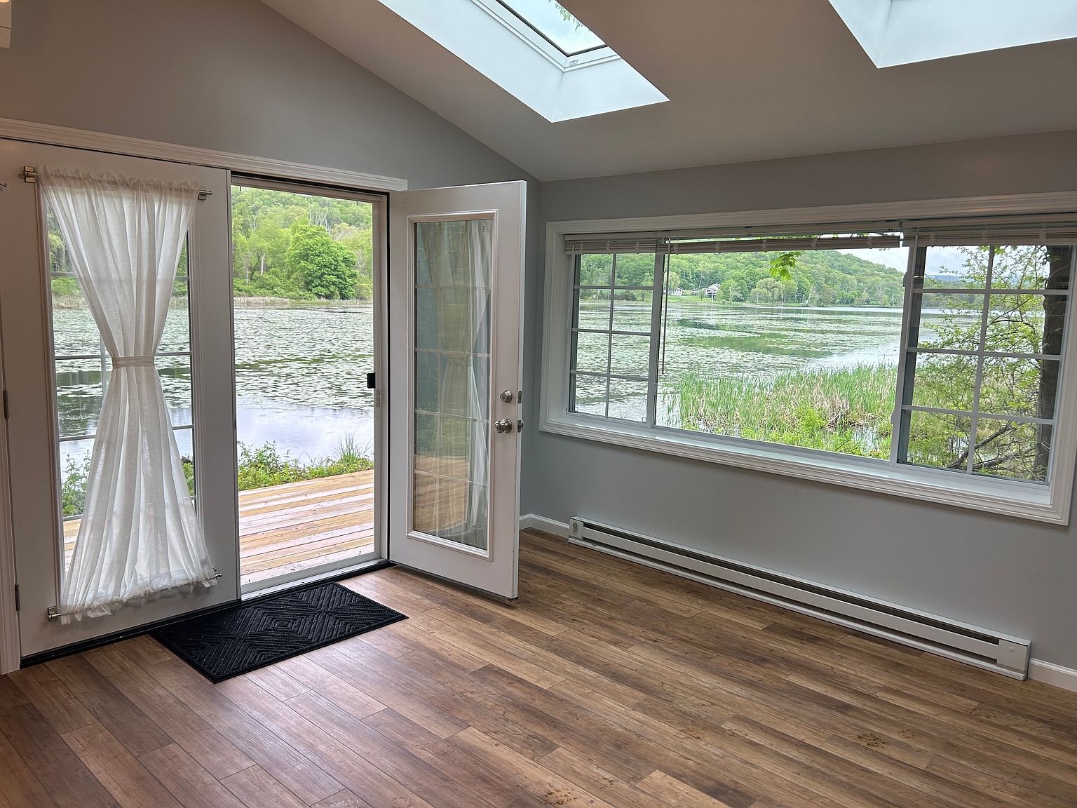 81 Silver Lake Shore Rd, Sharon, CT lakefront cottage